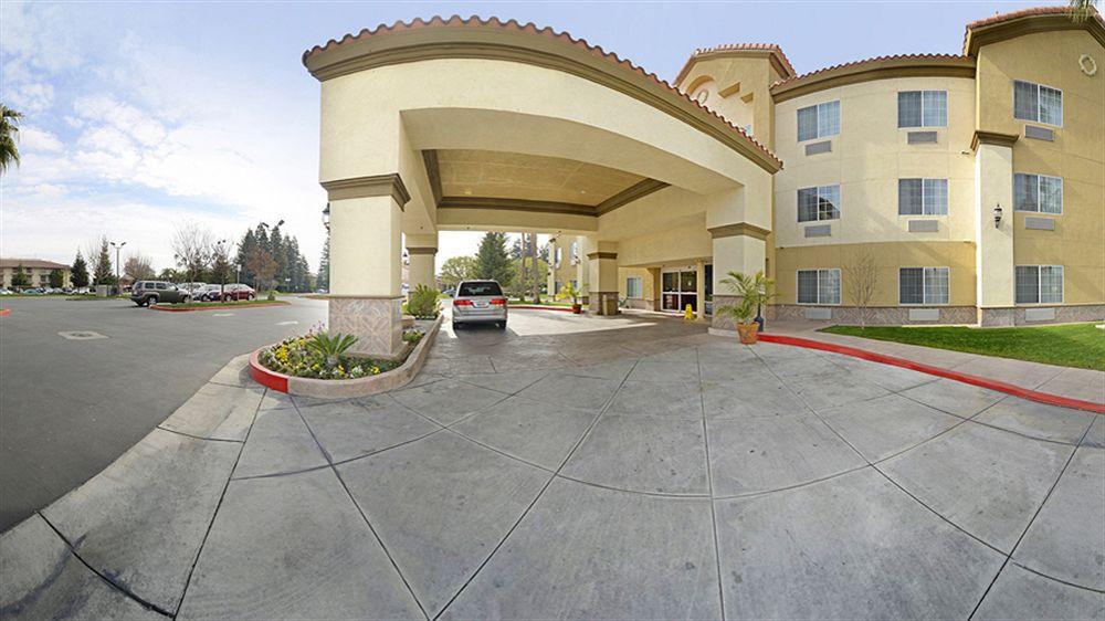 Comfort Suites Bakersfield Zewnętrze zdjęcie