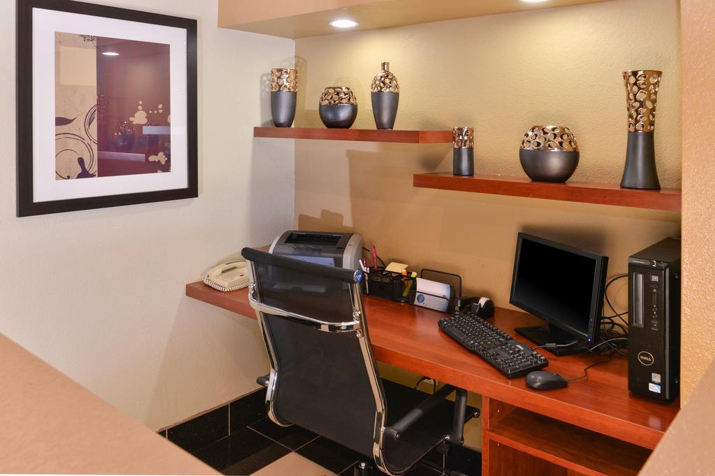 Comfort Suites Bakersfield Zewnętrze zdjęcie
