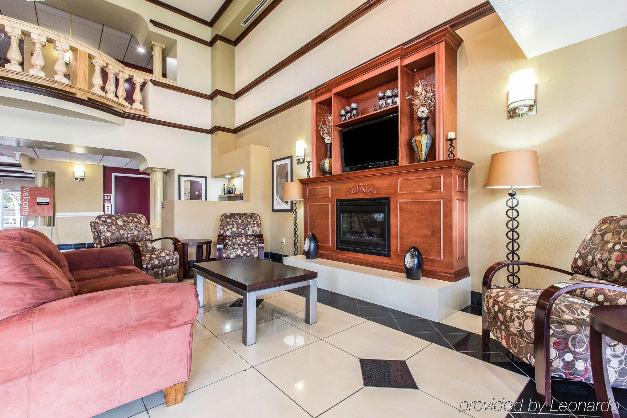 Comfort Suites Bakersfield Zewnętrze zdjęcie
